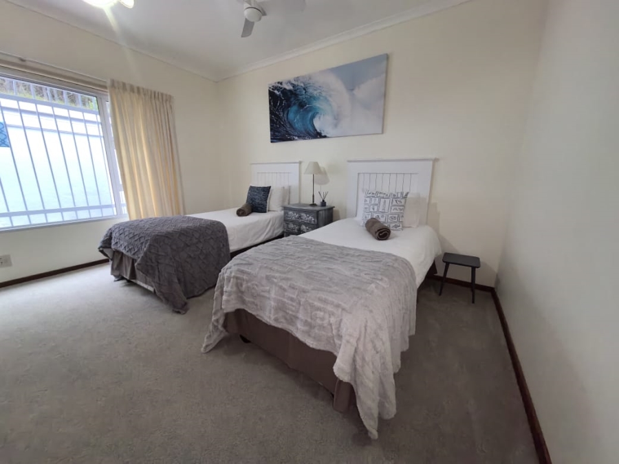 To Let 4 Bedroom Property for Rent in St Francis Bay Village Eastern Cape